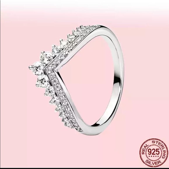 Jewelry - 925 Sterling Silver CZ Ring